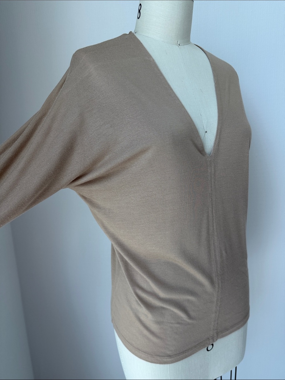 Vince Taupe V-Neck Long Sleeve Sweater, TShirt, Top Size S/P